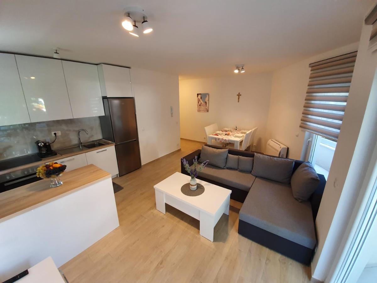 Lea Apartment Makarska